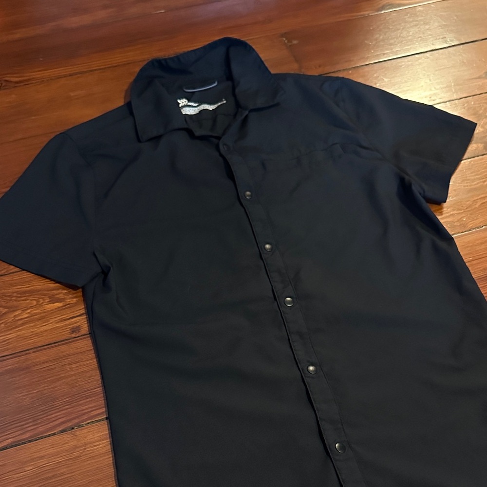 NWOT Men’s Button Down Polo